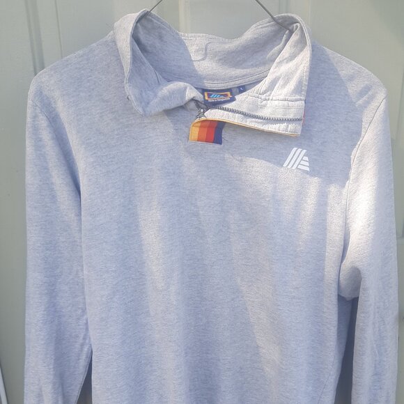 Track suit - Picture 1 of 4